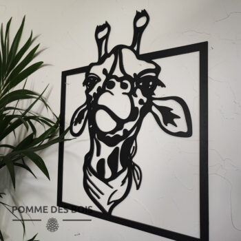 tableau girafe cadre noir