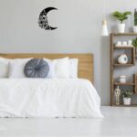 tableau lune rose fleurs bois
