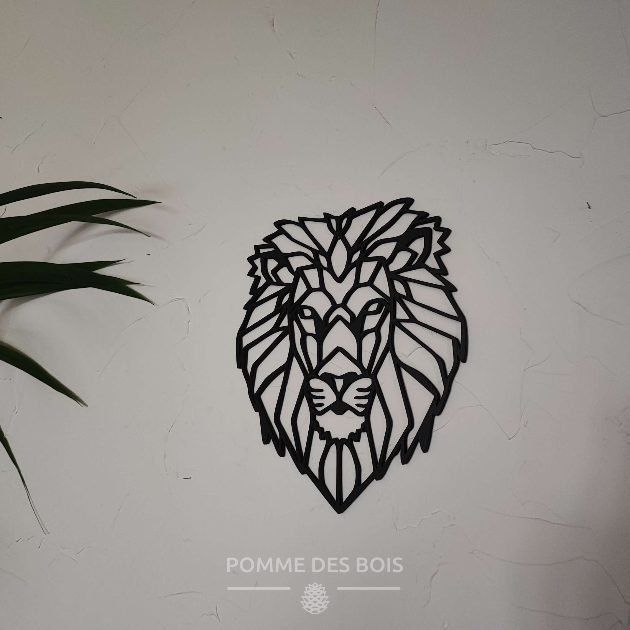 Une tête de lion de face en origami.