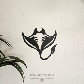 Une raie Manta de dos.